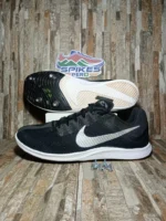 Nike Rival Distance