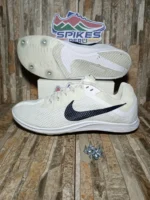 Nike Rival Distance